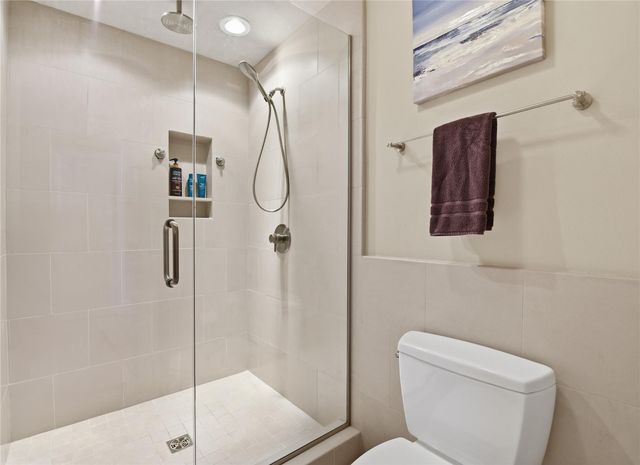 2409 Bering Drive 21, Houston, TX 77057