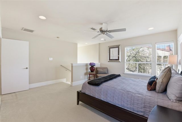 2409 Bering Drive 21, Houston, TX 77057