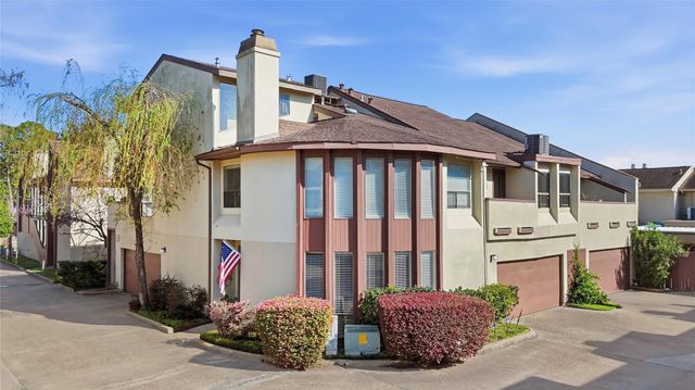 2409 Bering Drive 21, Houston, TX 77057