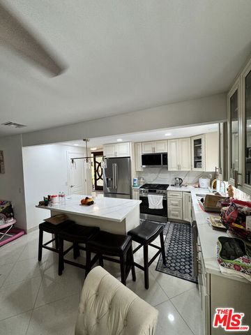 10204 Hanna Avenue, Chatsworth, CA 91311
