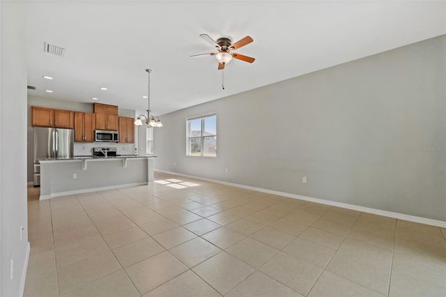 1678 SWAN SWIM DRIVE, Davenport, FL 33837