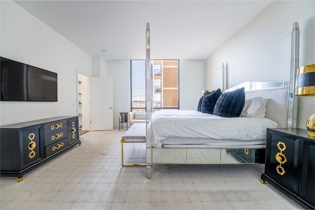 5656 N Central Expressway 400, Dallas, TX 75206