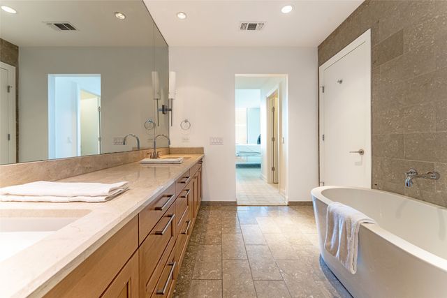 5656 N Central Expressway 400, Dallas, TX 75206