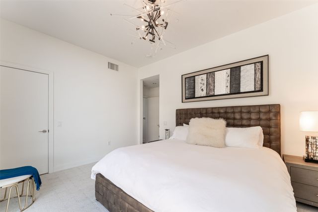 5656 N Central Expressway 400, Dallas, TX 75206