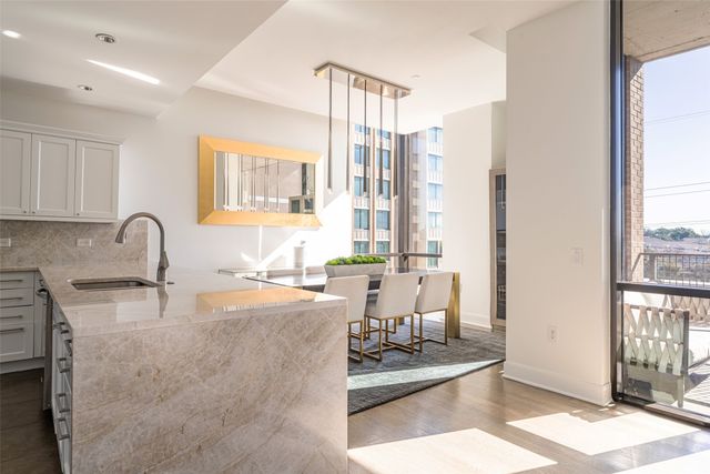 5656 N Central Expressway 400, Dallas, TX 75206