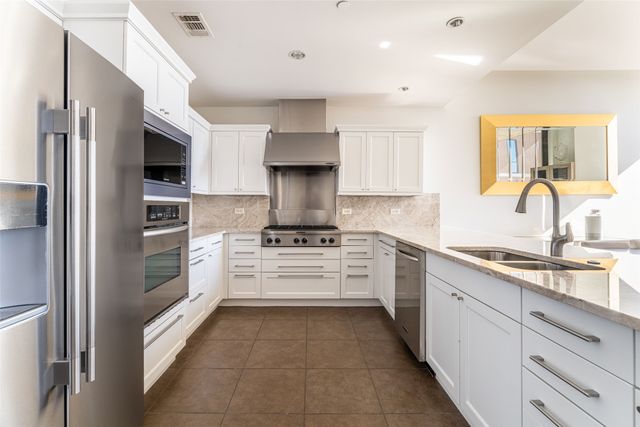 5656 N Central Expressway 400, Dallas, TX 75206