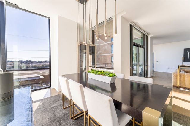 5656 N Central Expressway 400, Dallas, TX 75206