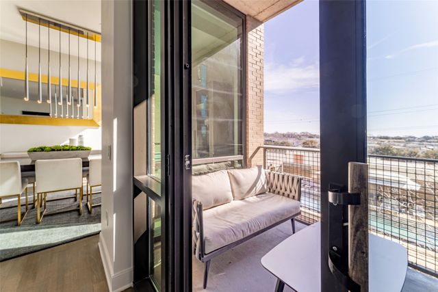 5656 N Central Expressway 400, Dallas, TX 75206