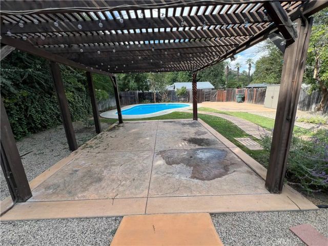 4073 Cedar Street, Riverside, CA 92501