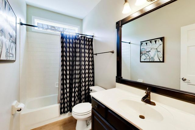 26W363 Torrey Pines Court, Winfield, IL 60190