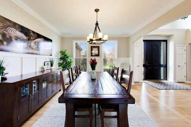 26W363 Torrey Pines Court, Winfield, IL 60190