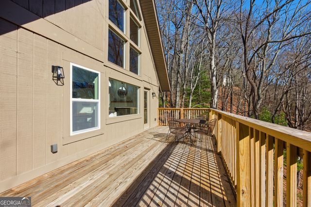 291 Saddleback Circle, Sky Valley, GA 30537