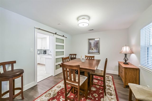 5731 Grape Street, Houston, TX 77096