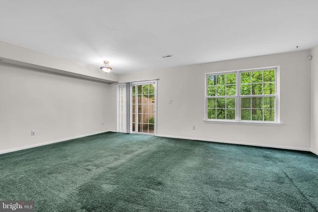 86 HIGH MEADOWS DR, Sicklerville, NJ 08081
