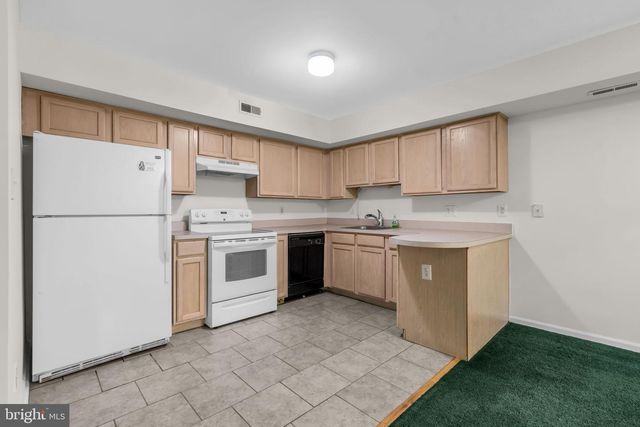 86 HIGH MEADOWS DR, Sicklerville, NJ 08081