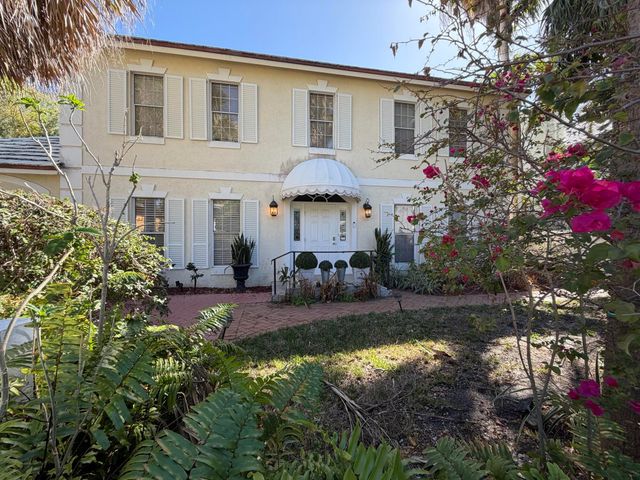 230 Park Avenue, Palm Beach, FL 33480