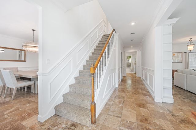 230 Park Avenue, Palm Beach, FL 33480