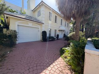 230 Park Avenue, Palm Beach, FL 33480
