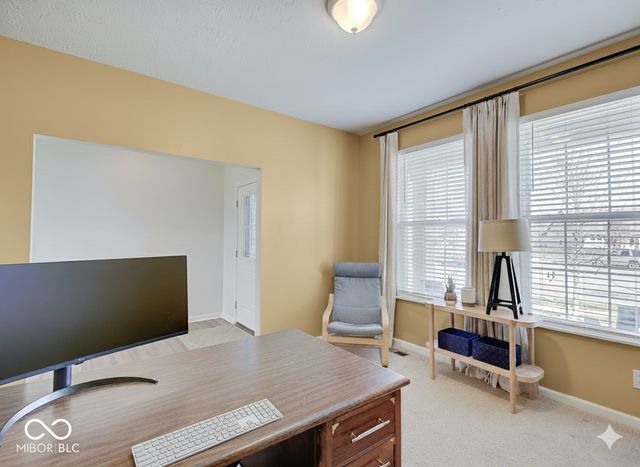 9668 Madera Court, Fishers, IN 46040