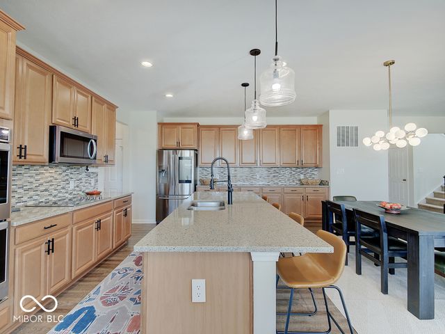 9668 Madera Court, Fishers, IN 46040