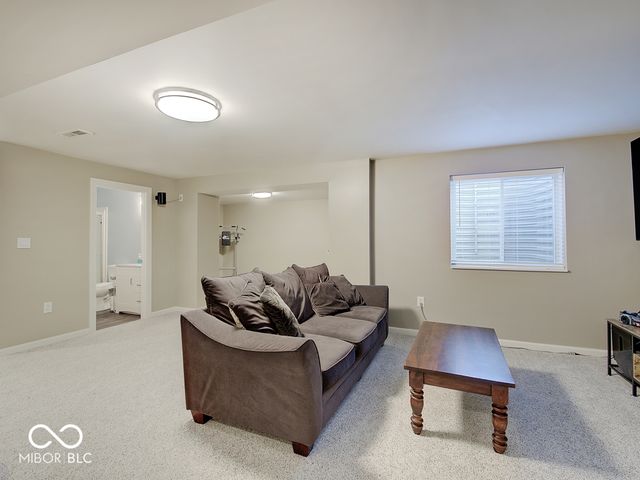 9668 Madera Court, Fishers, IN 46040