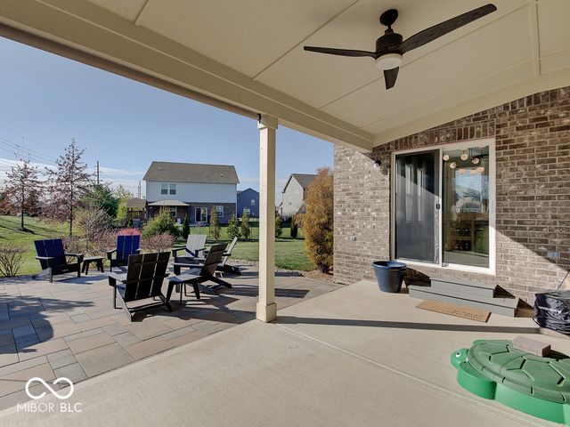 9668 Madera Court, Fishers, IN 46040