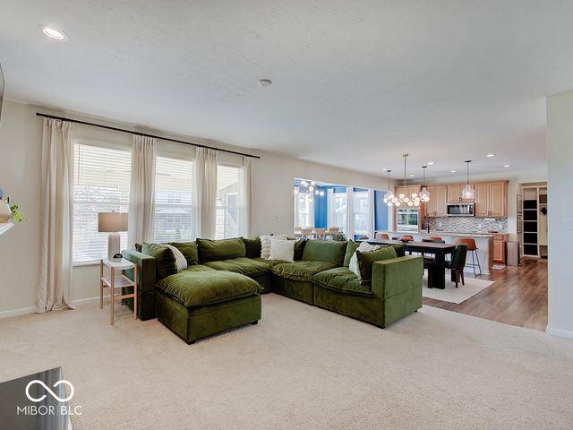 9668 Madera Court, Fishers, IN 46040