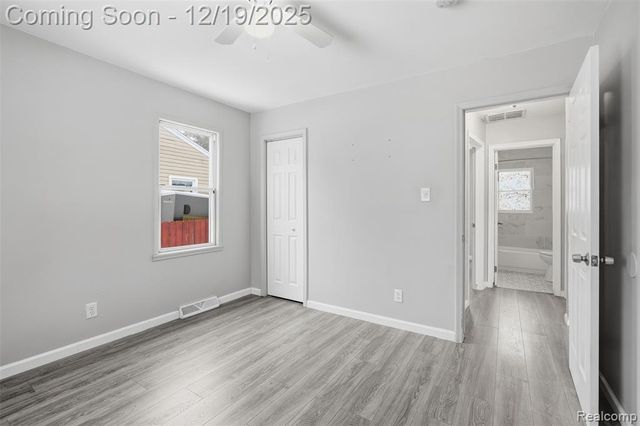 4654 Gloria Street, Wayne, MI 48184