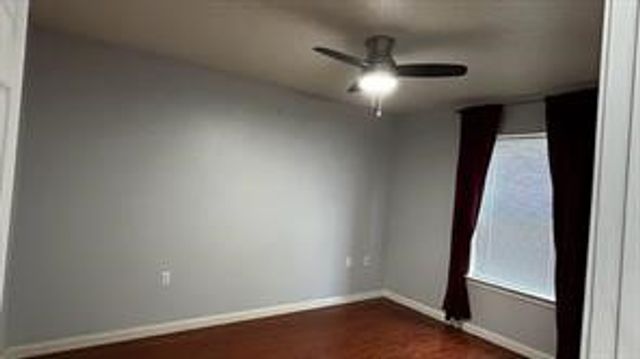 1730 Nomas Street, Dallas, TX 75212