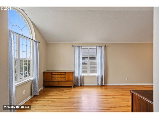 920 SUNMIST Ct, Salem, OR 97306