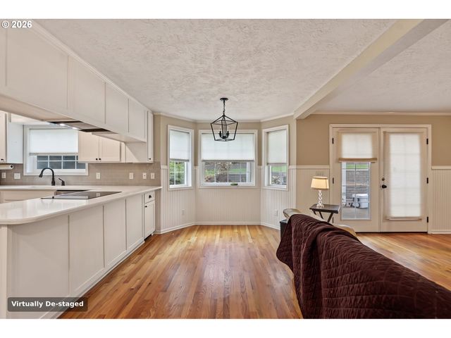 920 SUNMIST Ct, Salem, OR 97306
