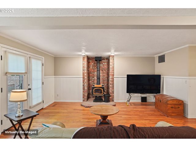920 SUNMIST Ct, Salem, OR 97306