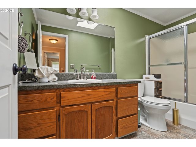 920 SUNMIST Ct, Salem, OR 97306