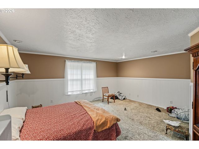 920 SUNMIST Ct, Salem, OR 97306