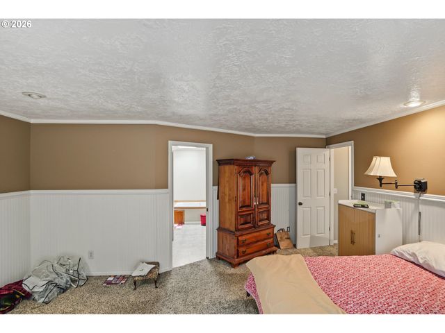 920 SUNMIST Ct, Salem, OR 97306