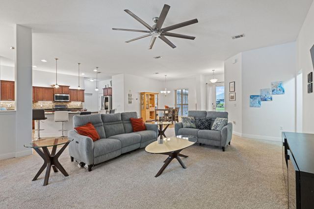 9681 Meadow Wood Lane, Navarre, FL 32566