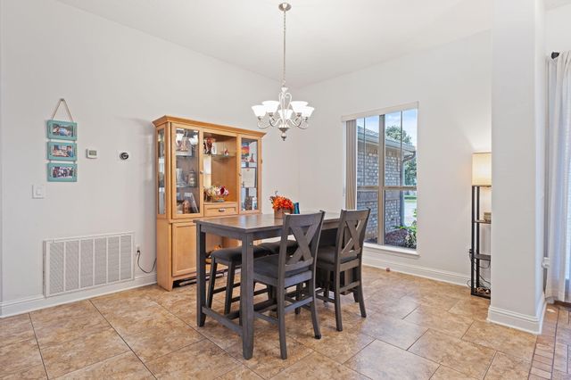 9681 Meadow Wood Lane, Navarre, FL 32566