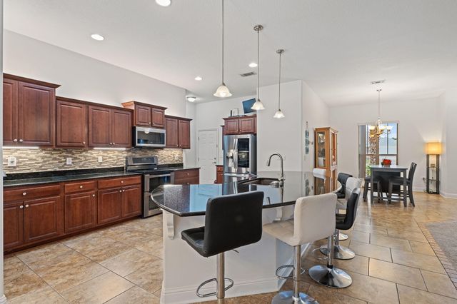 9681 Meadow Wood Lane, Navarre, FL 32566
