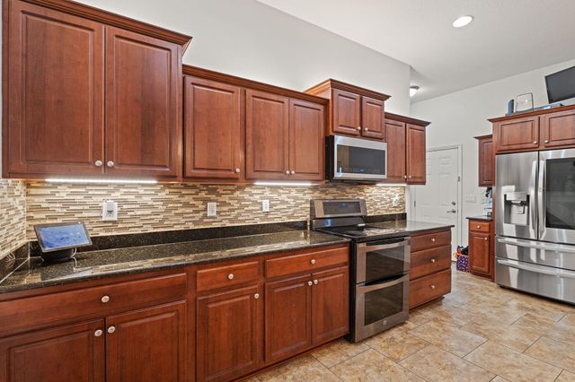 9681 Meadow Wood Lane, Navarre, FL 32566