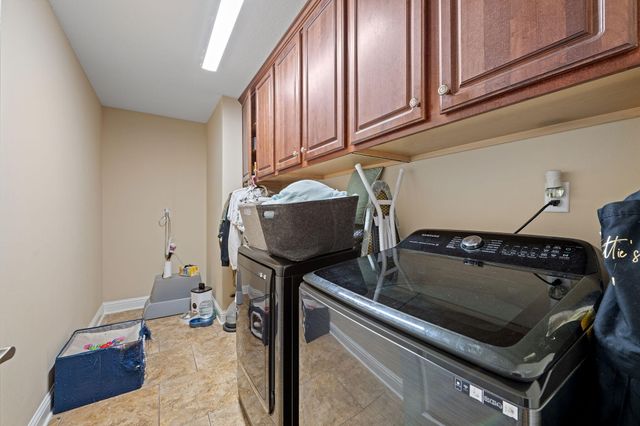 9681 Meadow Wood Lane, Navarre, FL 32566