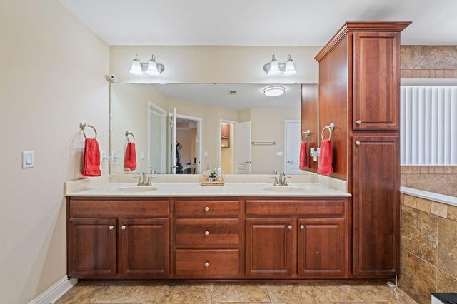 9681 Meadow Wood Lane, Navarre, FL 32566
