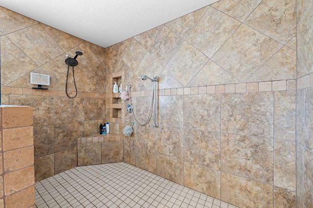 9681 Meadow Wood Lane, Navarre, FL 32566