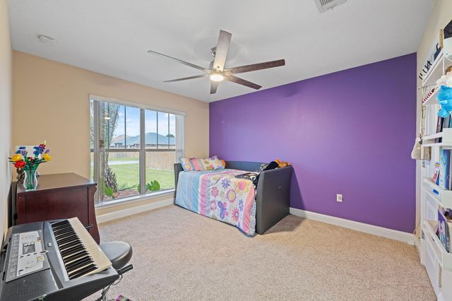 9681 Meadow Wood Lane, Navarre, FL 32566