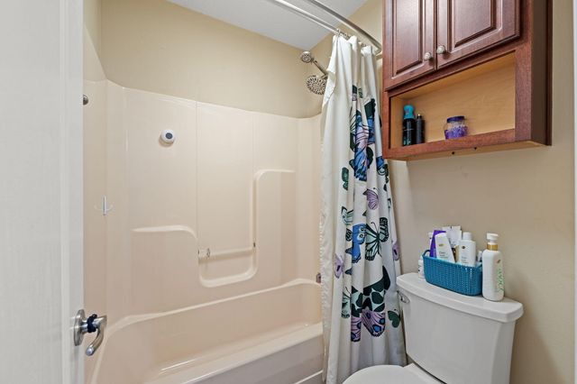 9681 Meadow Wood Lane, Navarre, FL 32566