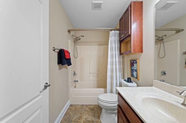9681 Meadow Wood Lane, Navarre, FL 32566