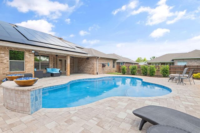 9681 Meadow Wood Lane, Navarre, FL 32566