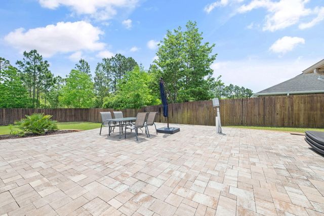 9681 Meadow Wood Lane, Navarre, FL 32566