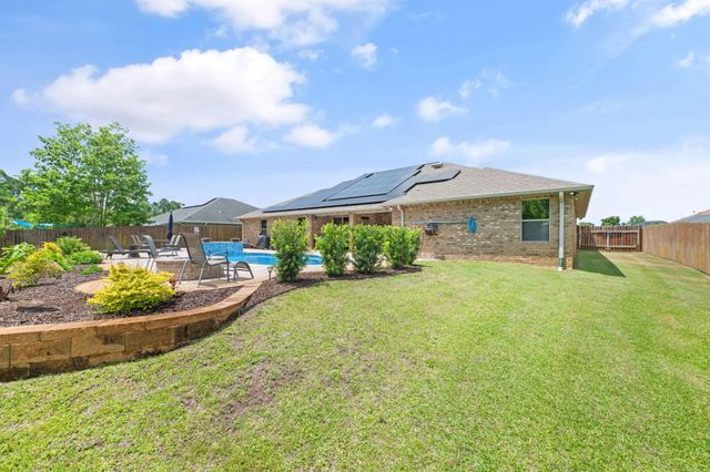 9681 Meadow Wood Lane, Navarre, FL 32566