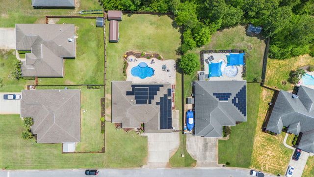 9681 Meadow Wood Lane, Navarre, FL 32566