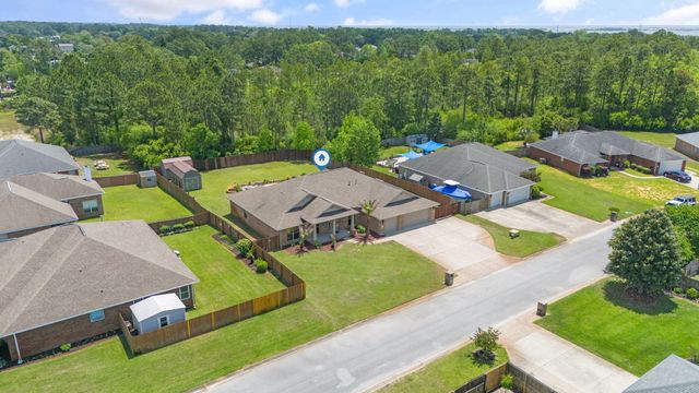 9681 Meadow Wood Lane, Navarre, FL 32566